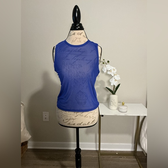 Blue Sleeveless Women's Top - Picture 2 of 8